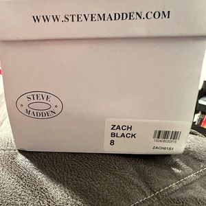 Steve Madden slip on shoes